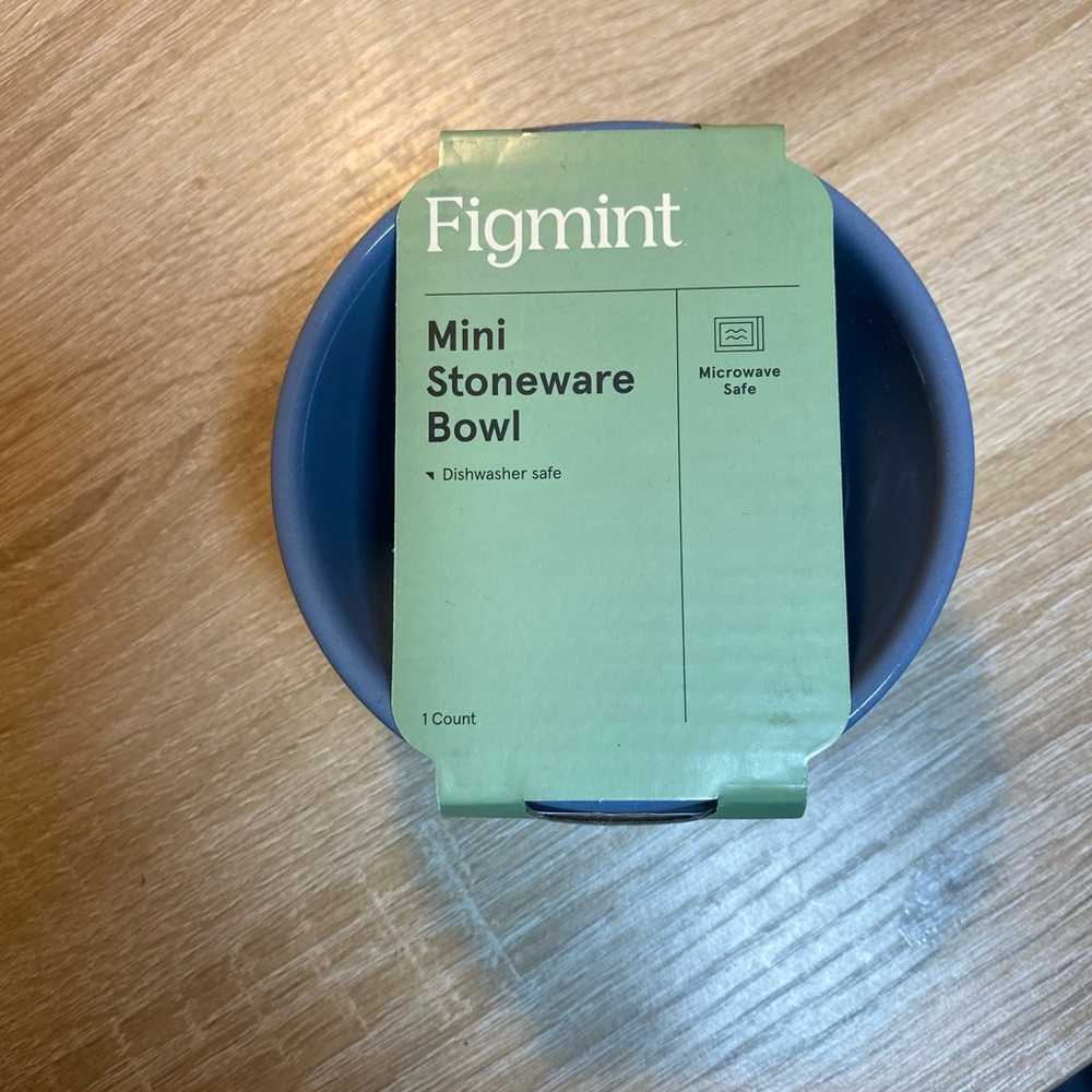 6: 8-Ounce Stoneware Mini Bowl from Figmint